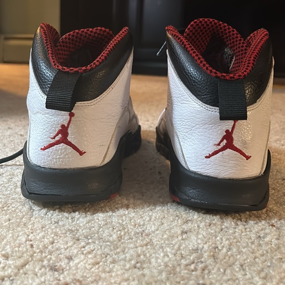 Jordan 10 - Picture 3 of 7